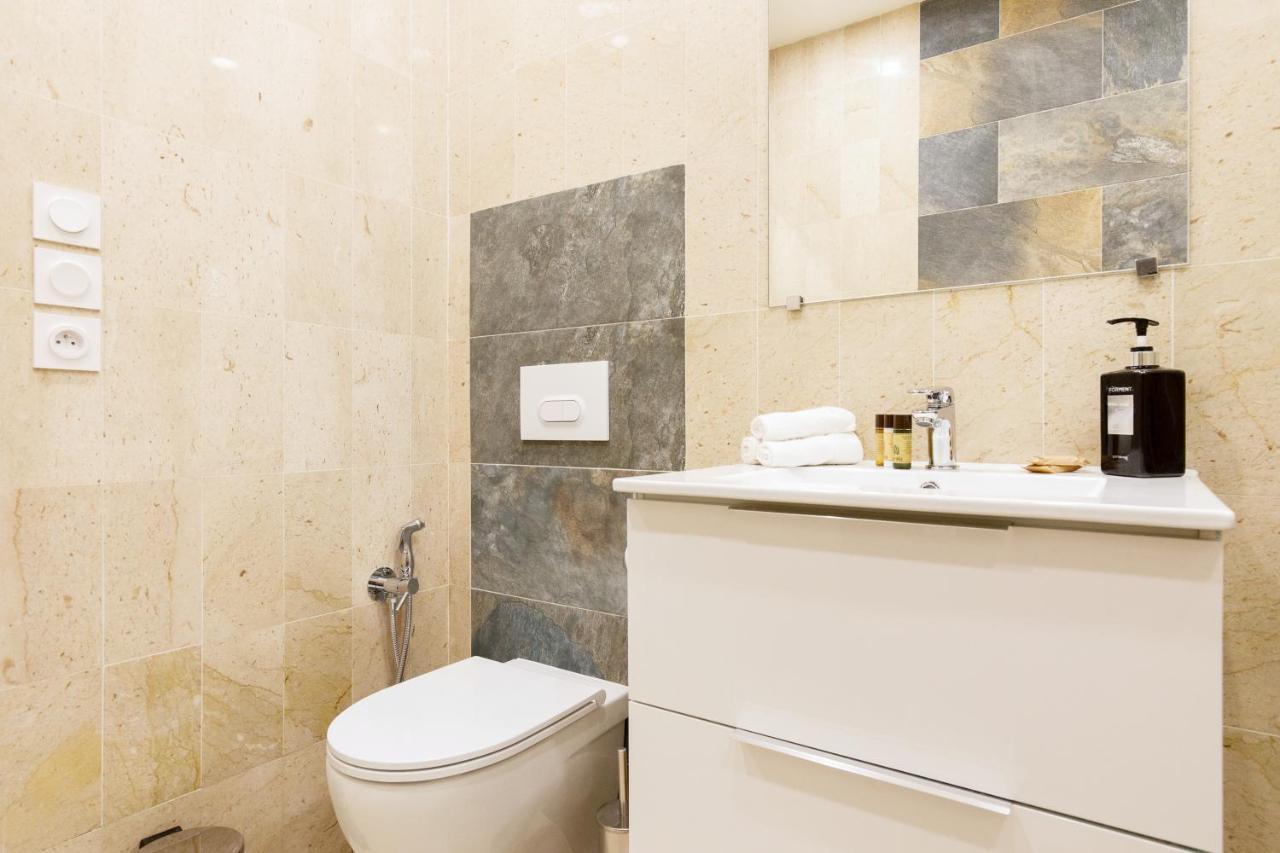 Apartment Gray D'albion 1d2 Yourhosthelper *